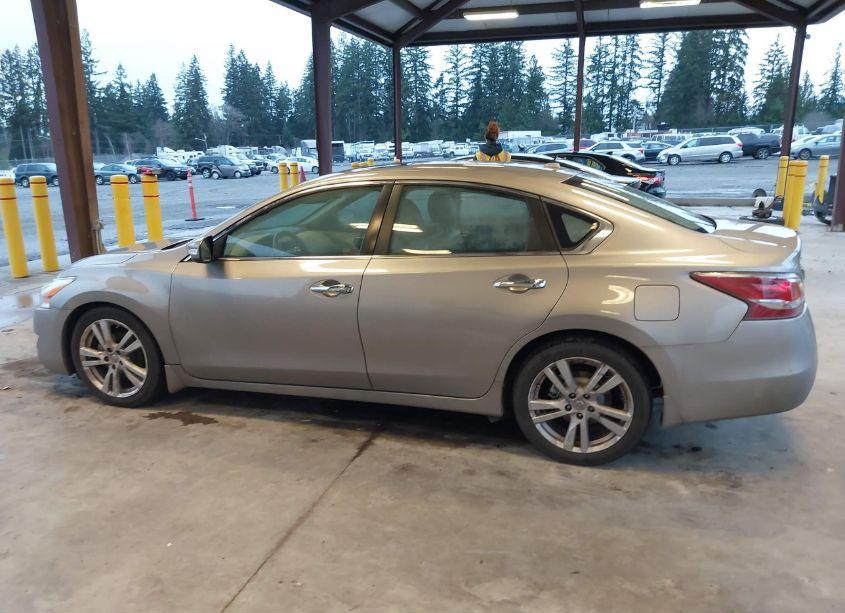 Photo 14 of 2015 Nissan Altima 3.5 SL (VIN 1N4BL3AP8FC143594)