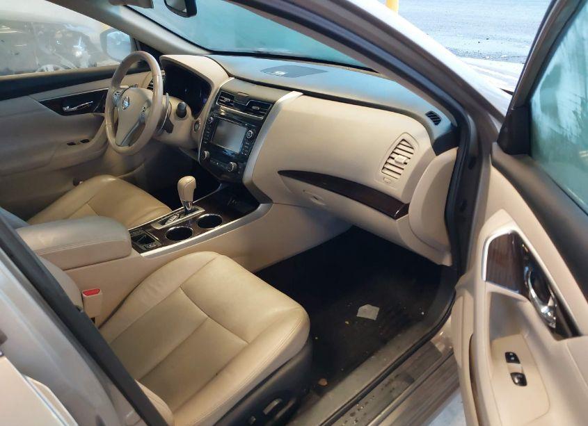 Photo 5 of 2015 Nissan Altima 3.5 SL (VIN 1N4BL3AP8FC143594)