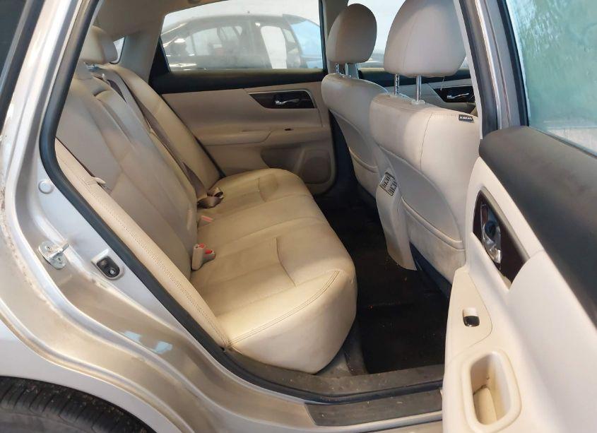 Photo 8 of 2015 Nissan Altima 3.5 SL (VIN 1N4BL3AP8FC143594)