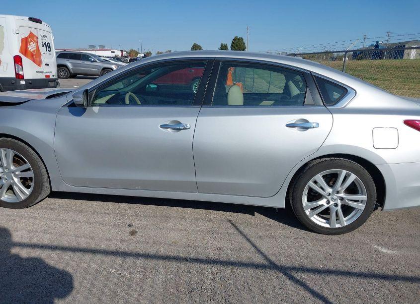Photo 15 of 2016 Nissan Altima 3.5 SL/3.5 SR (VIN 1N4BL3AP8GC142589)