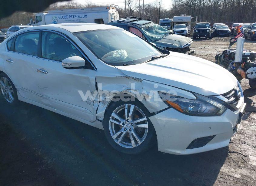 Photo 17 of 2016 Nissan Altima 3.5 SL (VIN 1N4BL3AP8GC292573)