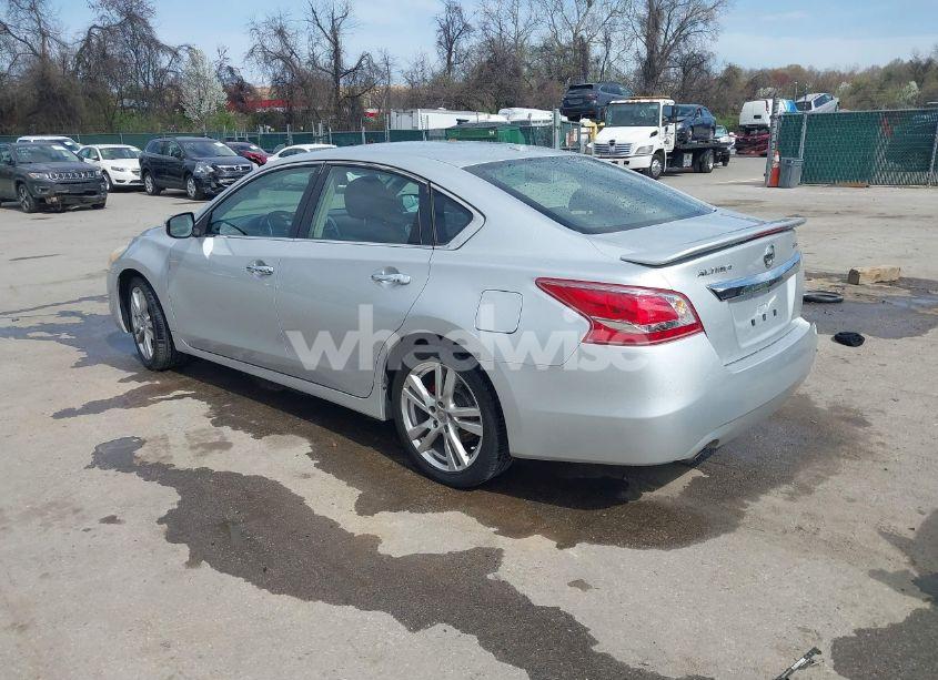 Photo 3 of 2013 Nissan Altima 3.5 SL (VIN 1N4BL3AP9DC219496)