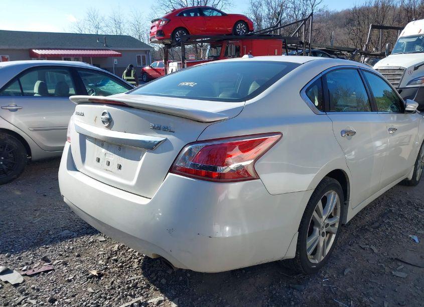Photo 15 of 2013 Nissan Altima 3.5 SL (VIN 1N4BL3AP9DC240378)