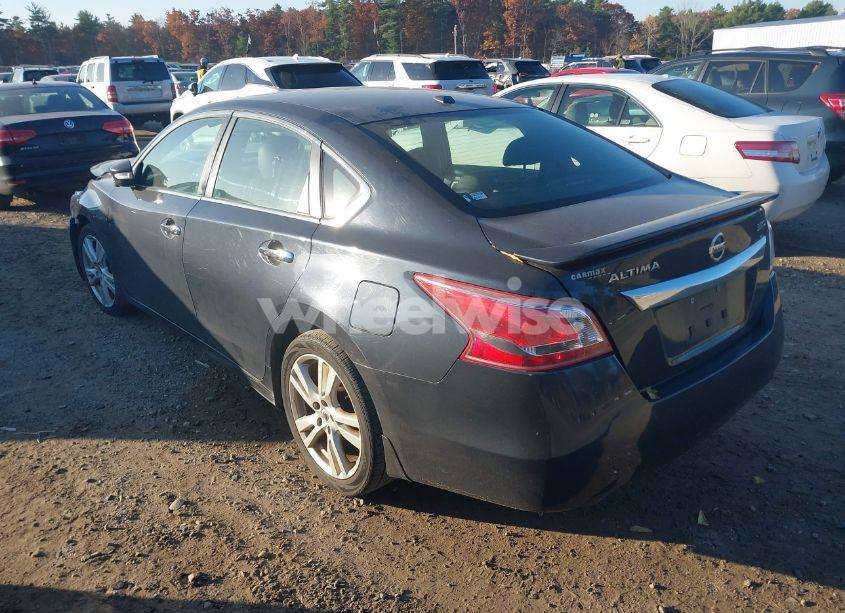 Photo 3 of 2013 Nissan Altima 3.5 SL (VIN 1N4BL3AP9DC917249)