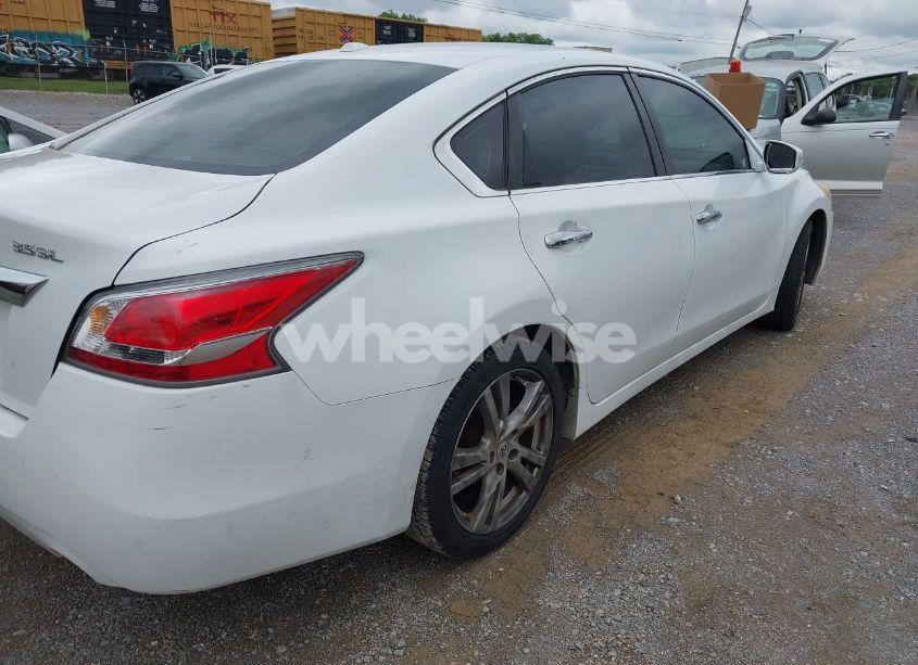 Photo 4 of 2014 Nissan Altima 3.5 SL (VIN 1N4BL3AP9EC166252)