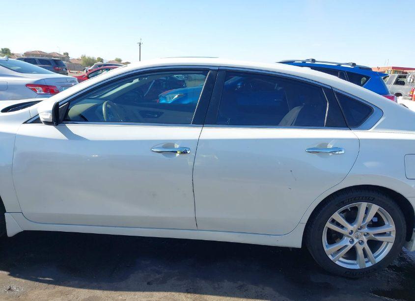 Photo 14 of 2015 Nissan Altima 3.5 SL (VIN 1N4BL3AP9FC132099)