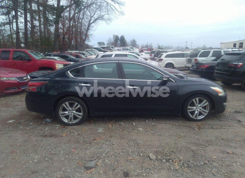 Photo 13 of 2015 Nissan Altima 3.5 SL (VIN 1N4BL3AP9FC136606)