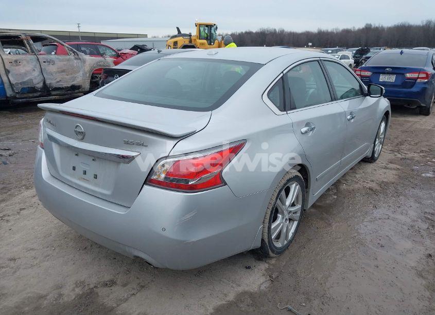 Photo 4 of 2015 Nissan Altima 3.5 SL (VIN 1N4BL3AP9FC412881)
