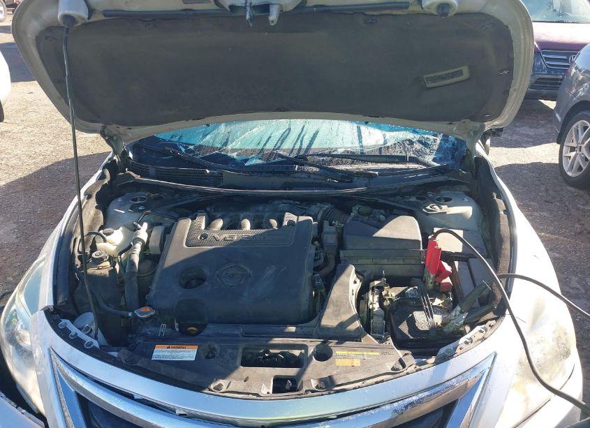 Photo 10 of 2015 Nissan Altima 3.5 S/3.5 SL/3.5 SV (VIN 1N4BL3AP9FC493316)