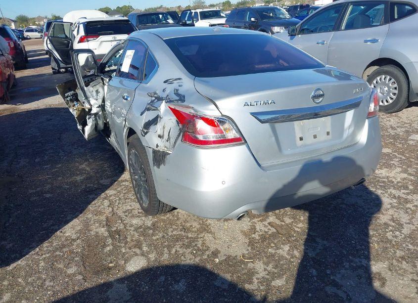 Photo 3 of 2015 Nissan Altima 3.5 S/3.5 SL/3.5 SV (VIN 1N4BL3AP9FC493316)