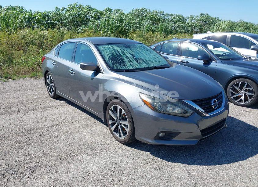 2016 Nissan Altima 3.5 SR (VIN 1N4BL3AP9GC229644) main photo