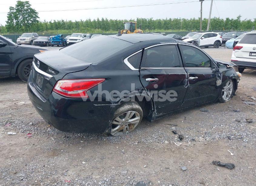 Photo 4 of 2013 Nissan Altima 3.5 SL (VIN 1N4BL3APXDC205266)