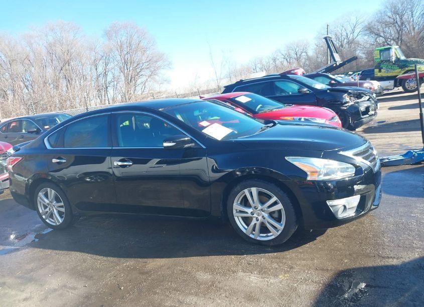 Photo 14 of 2013 Nissan Altima 3.5 SV (VIN 1N4BL3APXDC220995)