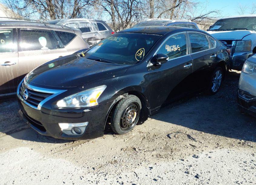 Photo 2 of 2013 Nissan Altima 3.5 SV (VIN 1N4BL3APXDC220995)