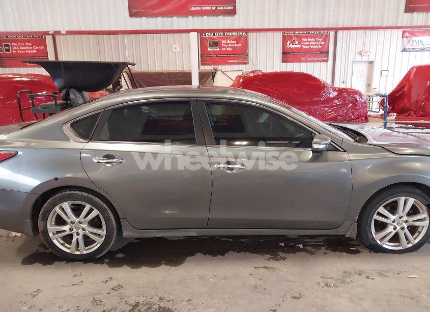 Photo 13 of 2015 Nissan Altima 3.5 SL (VIN 1N4BL3APXFC163877)