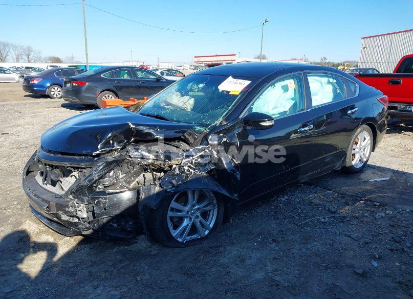Photo 2 of 2015 Nissan Altima 3.5 SL (VIN 1N4BL3APXFC269830)
