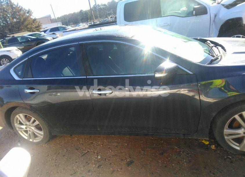 Photo 14 of 2016 Nissan Altima 3.5 SL (VIN 1N4BL3APXGC142044)