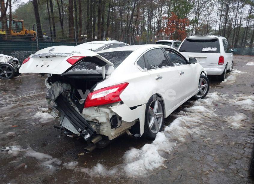 Photo 4 of 2016 Nissan Altima 3.5 SL/3.5 SR (VIN 1N4BL3APXGC154159)