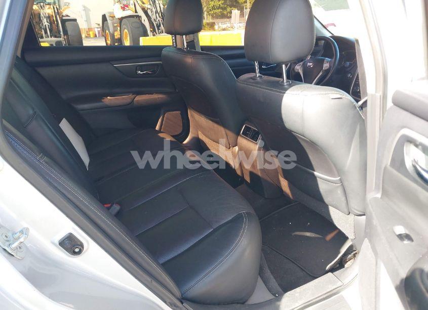 Photo 8 of 2017 Nissan Altima 3.5 SL (VIN 1N4BL3APXHC190404)