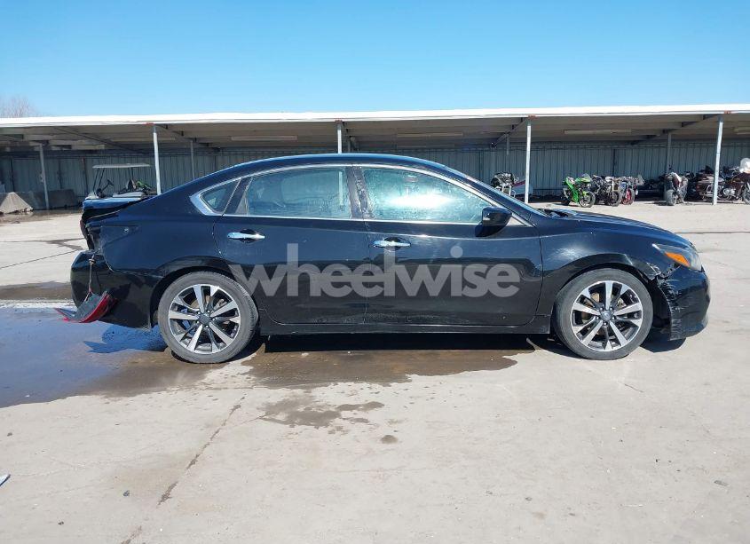 Photo 13 of 2017 Nissan Altima 3.5 SR (VIN 1N4BL3APXHC193433)