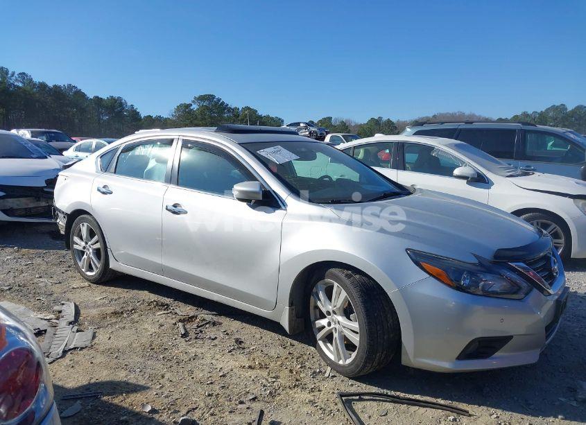Photo 13 of 2017 Nissan Altima 3.5 SL (VIN 1N4BL3APXHC236121)