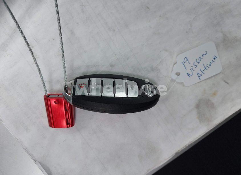 Photo 11 of 2019 Nissan Altima 2.5 S (VIN 1N4BL4BV0KC126835)