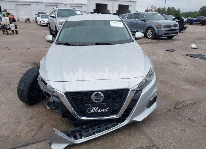 Photo 12 of 2019 Nissan Altima 2.5 S (VIN 1N4BL4BV0KC126835)