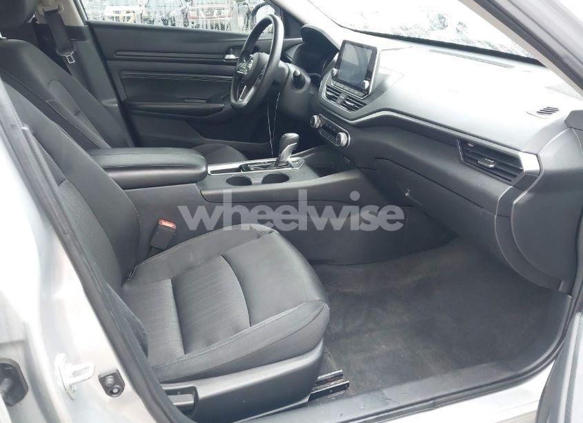 Photo 5 of 2019 Nissan Altima 2.5 S (VIN 1N4BL4BV0KC126835)