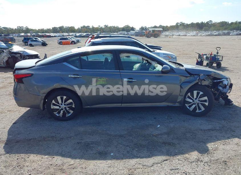 Photo 13 of 2019 Nissan Altima 2.5 S (VIN 1N4BL4BV0KC171628)