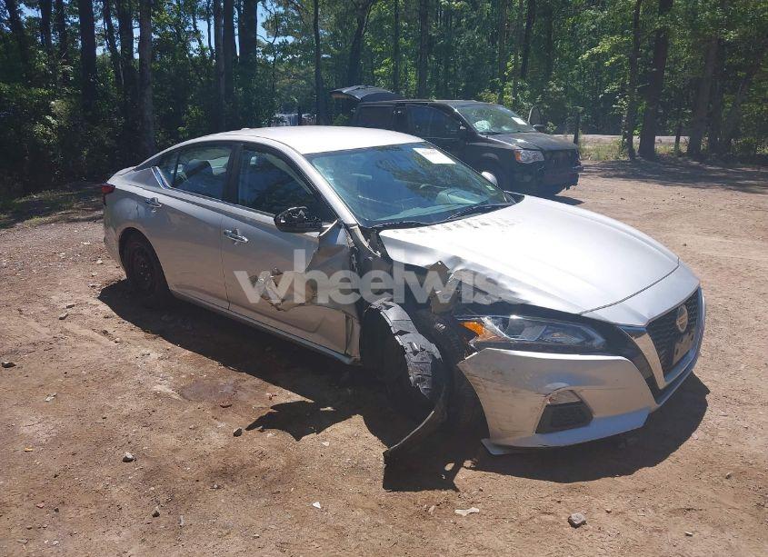 2019 Nissan Altima 2.5 S (VIN 1N4BL4BV0KC199817) main photo