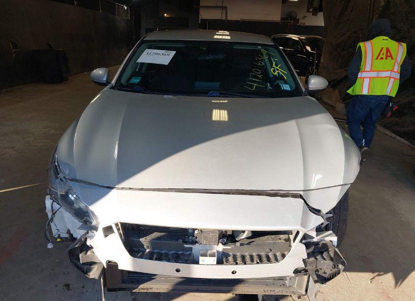 Photo 12 of 2019 Nissan Altima 2.5 S (VIN 1N4BL4BV0KC206488)