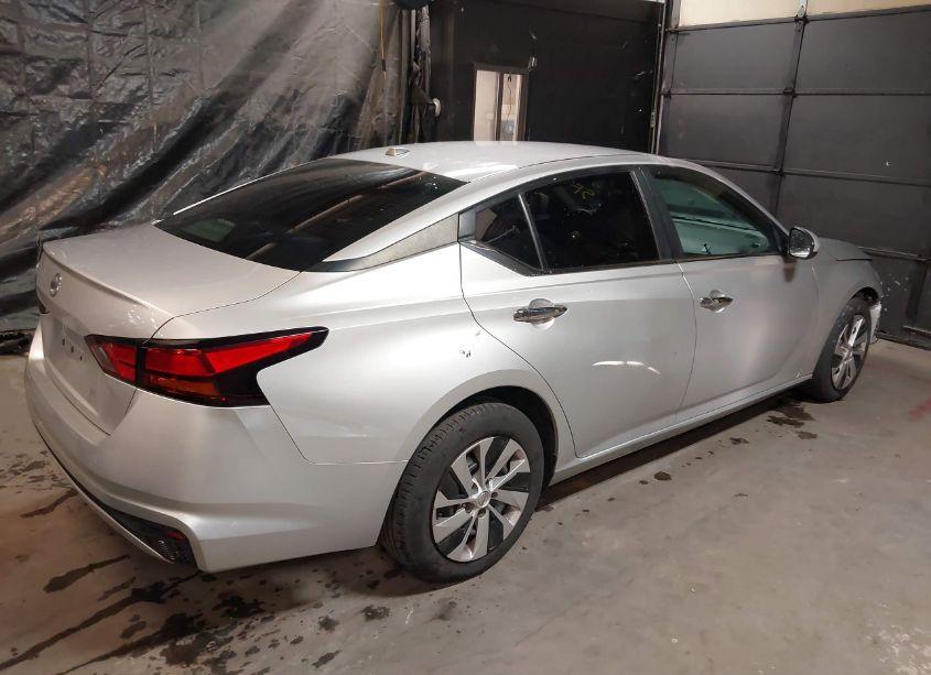Photo 4 of 2019 Nissan Altima 2.5 S (VIN 1N4BL4BV0KC206488)