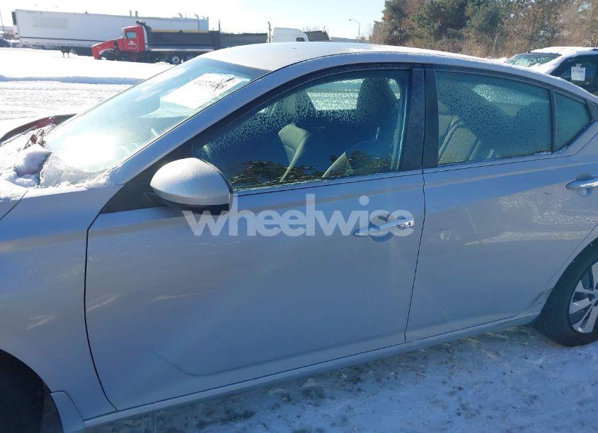 Photo 15 of 2019 Nissan Altima 2.5 S (VIN 1N4BL4BV0KC220357)