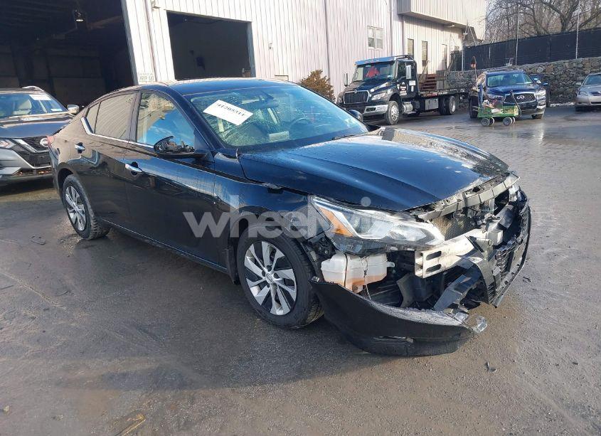 2019 Nissan Altima 2.5 S (VIN 1N4BL4BV0KC221752) main photo