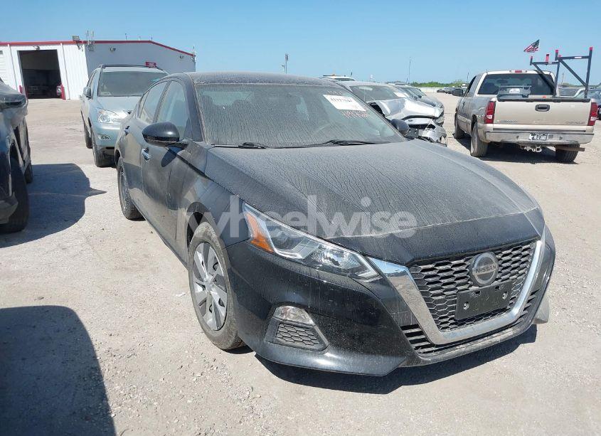 2019 Nissan Altima 2.5 S (VIN 1N4BL4BV0KC233402) main photo