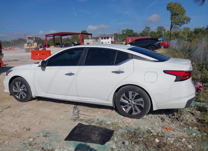 Photo 14 of 2019 Nissan Altima 2.5 S (VIN 1N4BL4BV0KC235408)