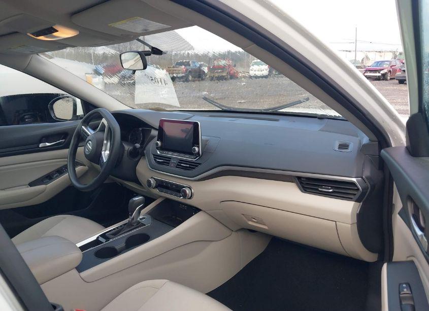 Photo 5 of 2019 Nissan Altima 2.5 S (VIN 1N4BL4BV0KC241502)