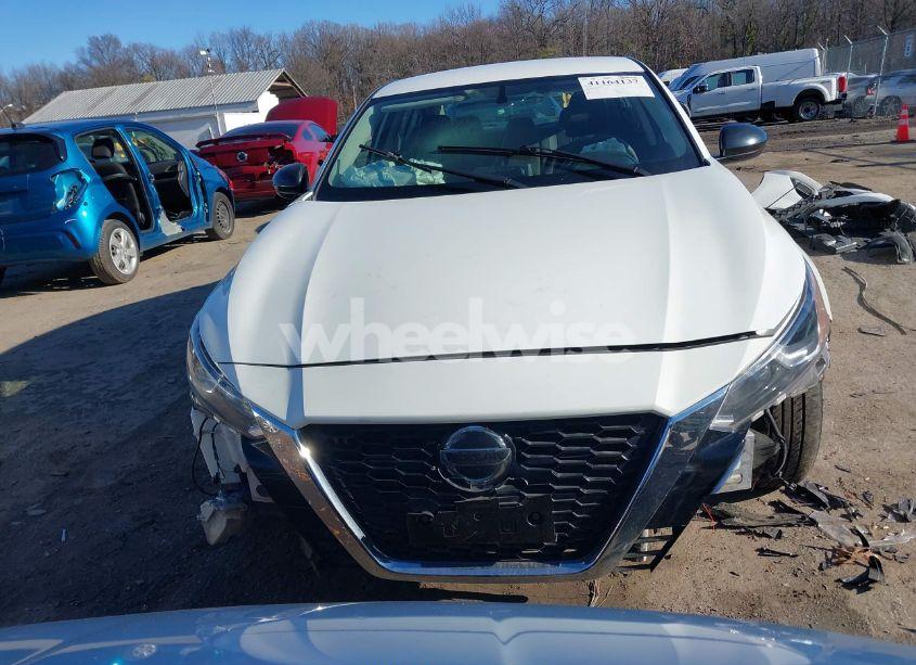Photo 13 of 2019 Nissan Altima 2.5 S (VIN 1N4BL4BV0KC256842)