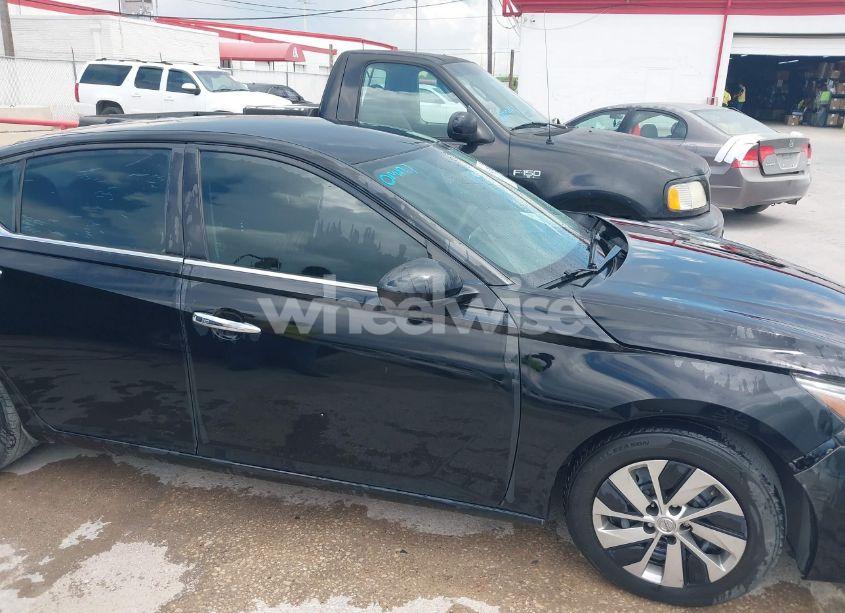 Photo 13 of 2019 Nissan Altima 2.5 S (VIN 1N4BL4BV0KN313321)