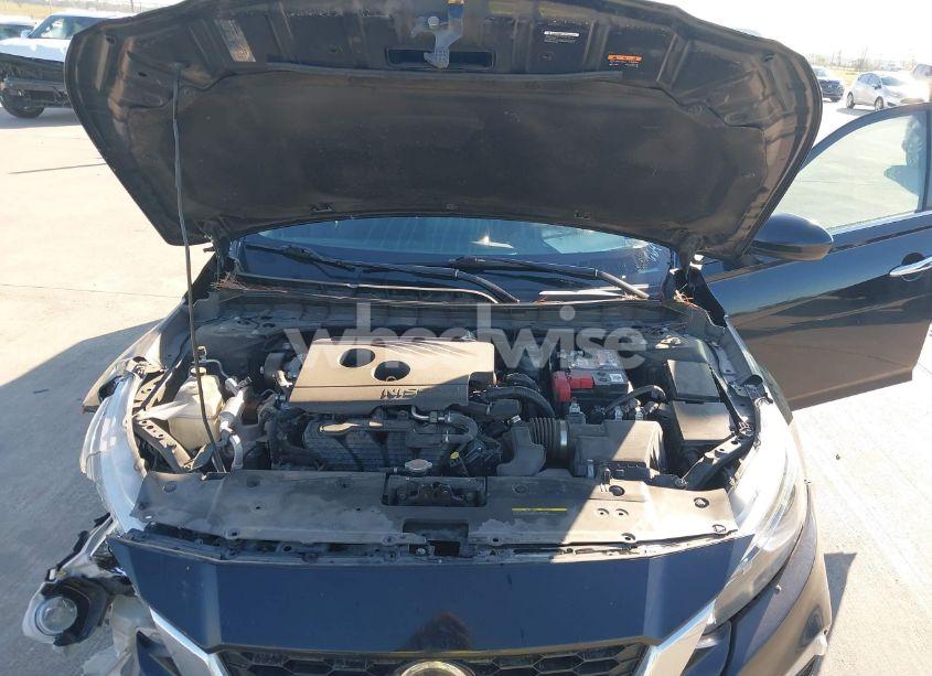 Photo 10 of 2019 Nissan Altima 2.5 S (VIN 1N4BL4BV0KN326697)