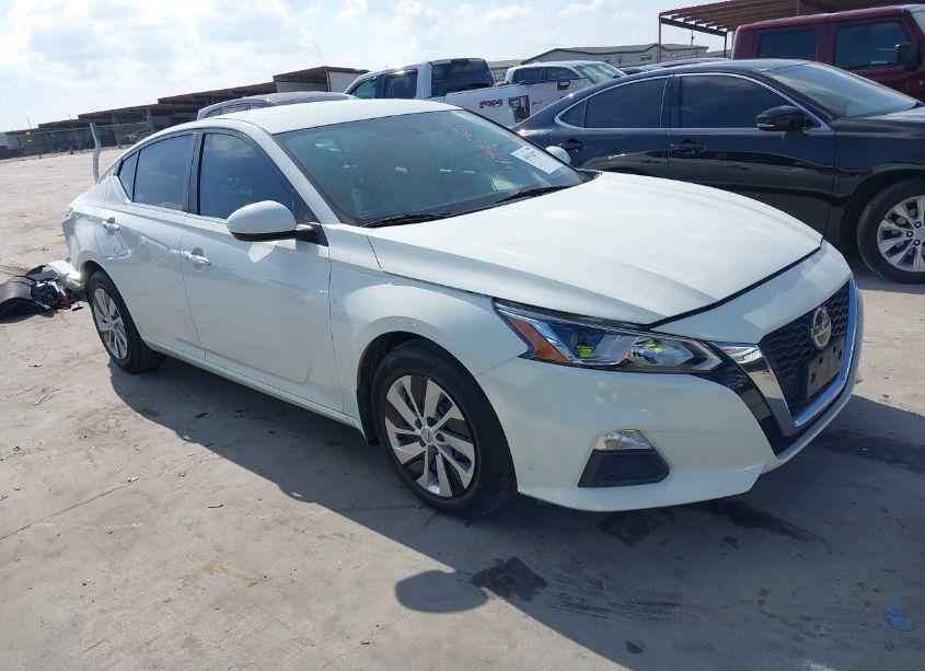 2020 Nissan Altima S FWD (VIN 1N4BL4BV0LC100088) main photo