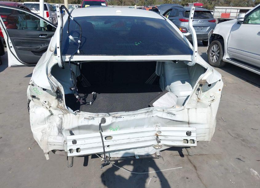 Photo 6 of 2020 Nissan Altima S FWD (VIN 1N4BL4BV0LC100088)