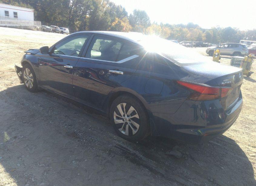 Photo 3 of 2020 Nissan Altima S FWD (VIN 1N4BL4BV0LC121345)