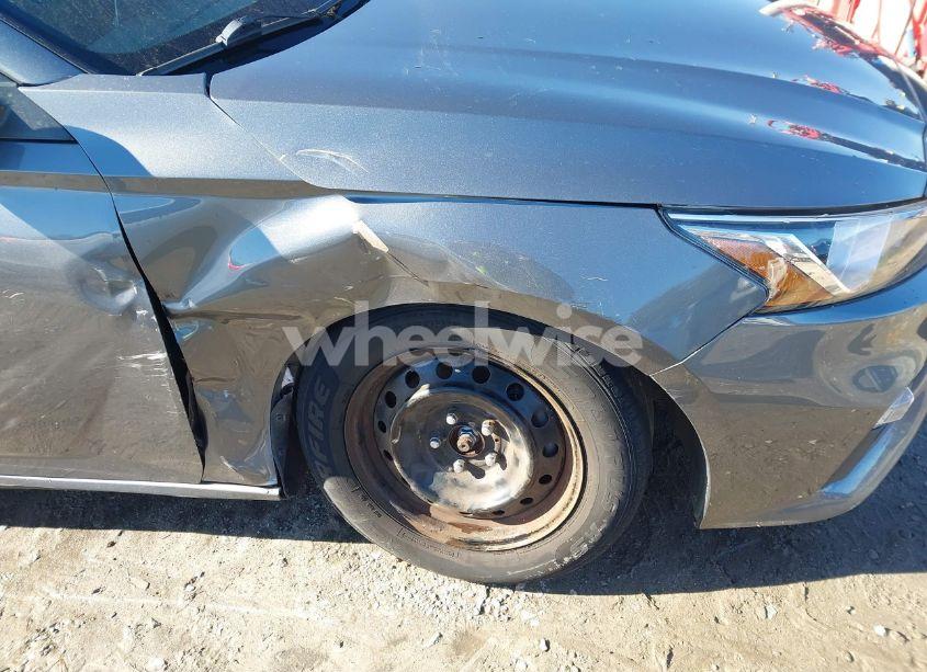 Photo 6 of 2020 Nissan Altima S FWD (VIN 1N4BL4BV0LC160503)