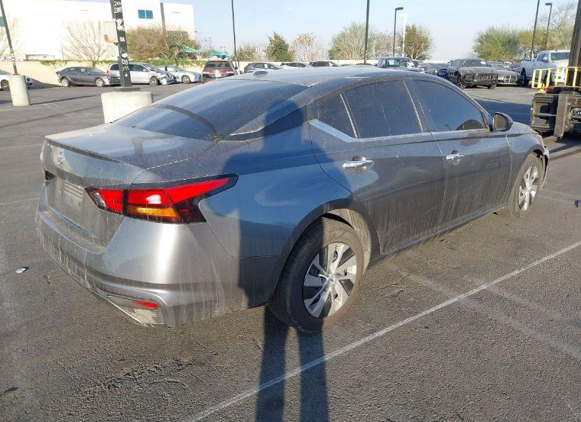 Photo 4 of 2020 Nissan Altima S FWD (VIN 1N4BL4BV0LC163482)