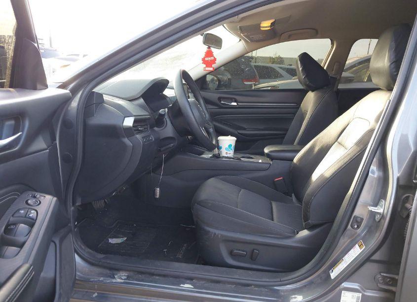 Photo 5 of 2020 Nissan Altima S FWD (VIN 1N4BL4BV0LC163482)