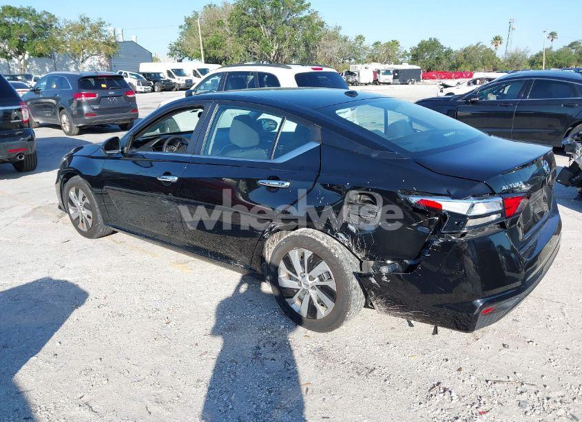 Photo 3 of 2020 Nissan Altima S FWD (VIN 1N4BL4BV0LC185062)