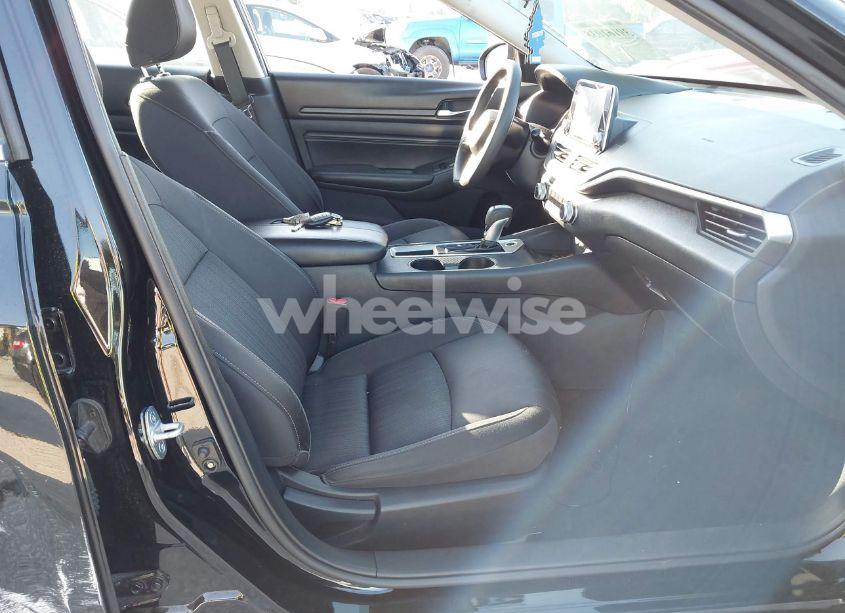 Photo 5 of 2020 Nissan Altima S FWD (VIN 1N4BL4BV0LC185062)