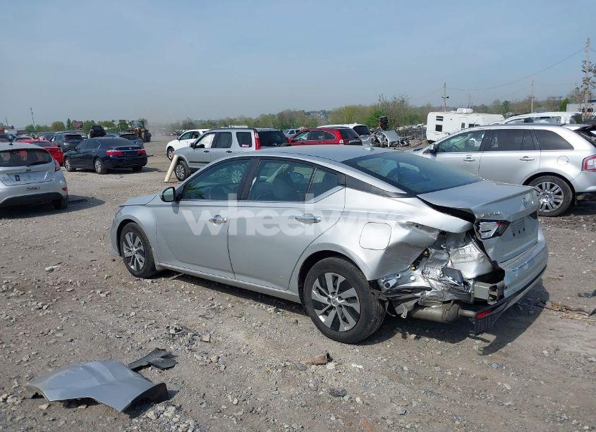 Photo 3 of 2020 Nissan Altima S FWD (VIN 1N4BL4BV0LC190696)