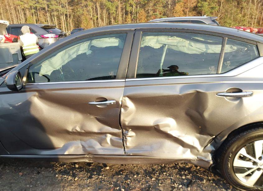 Photo 14 of 2020 Nissan Altima S FWD (VIN 1N4BL4BV0LC191587)